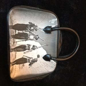 Leather bag